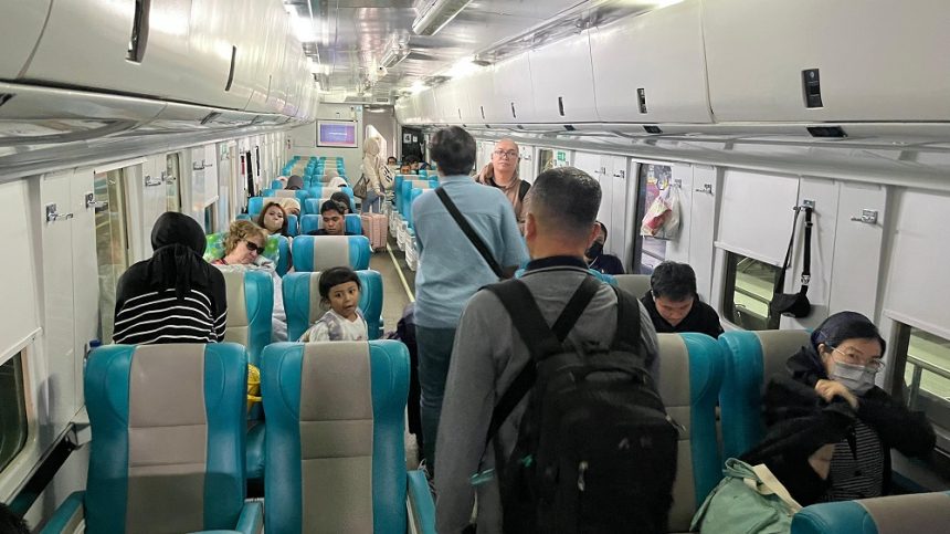 Libur Hari Raya Waisak, Penumpang KA di Wilayah Daop 9 Jember Meningkat Signifikan
