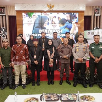 2025-05-15-deklarasi Gelar Deklarasi, SPMB di Banyuwangi Dipastikan Tak Mempersulit Siswa