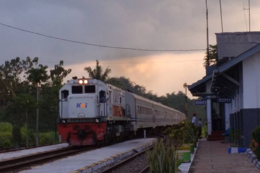 Angkutan Barang Daop 9 Jember Terus Tumbuh, Strategi 2025 Siap Digeber