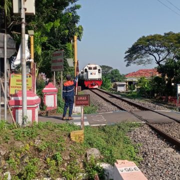 Libur Panjang, Puluhan PJL Ekstra Bersiaga di Titik-Titik Rawan