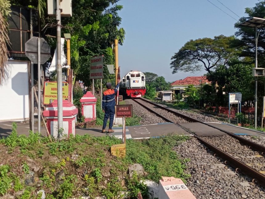 Libur Panjang, Puluhan PJL Ekstra Bersiaga di Titik-Titik Rawan