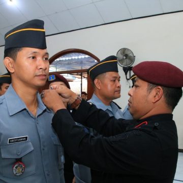 Enam Pegawai Lapas Banyuwangi Terima Kenaikan Pangkat
