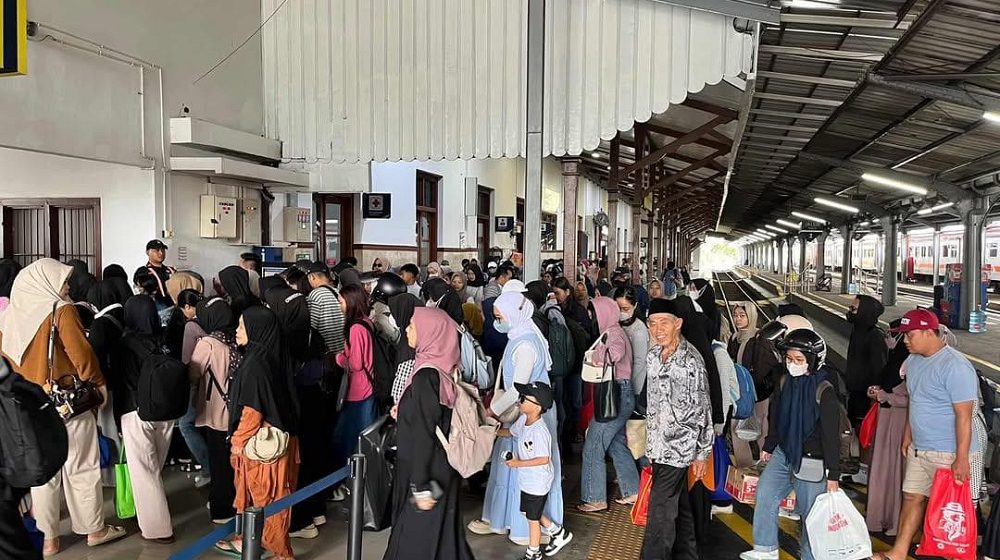 Libur Panjang Kenaikan Isa Almasih, Penumpang KA di Daop 9 Jember Meningkat