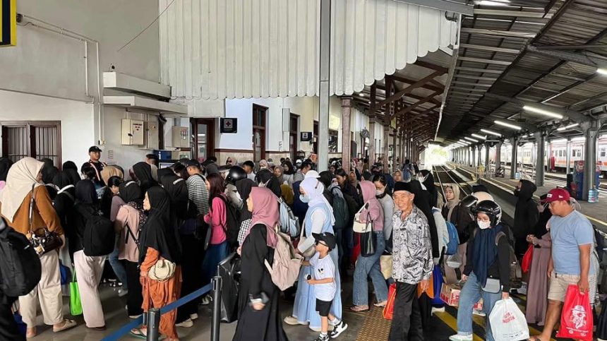 Libur Panjang Kenaikan Isa Almasih, Penumpang KA di Daop 9 Jember Meningkat