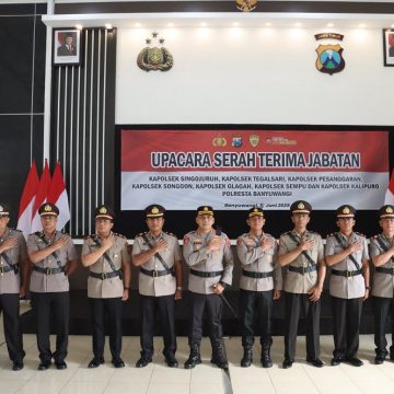 Sejumlah Kapolsek Jajaran Jalani Sertijab, Ini Pesan Kapolresta Banyuwangi