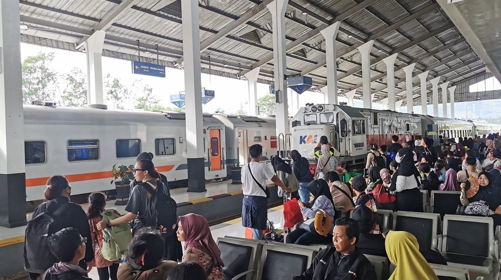 Hingga Pertengahan 2025, Kinerja Angkutan Penumpang di Daop 9 Jember Terus Meningkat