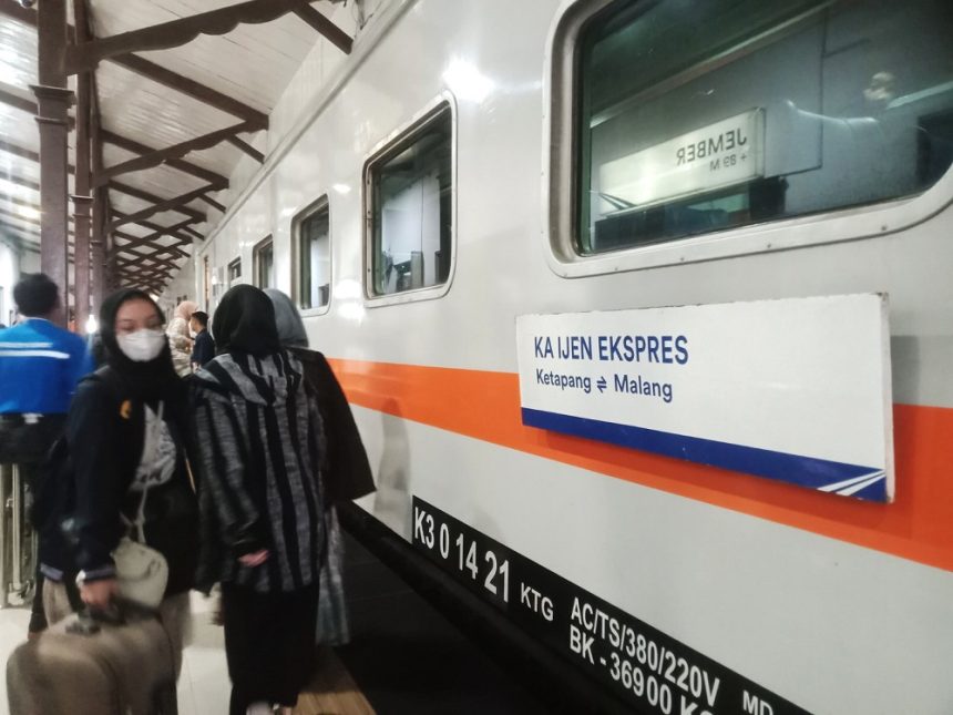 Libur Panjang Akhir Pekan, Penumpang KA di Daop 9 Jember Naik 7 Persen