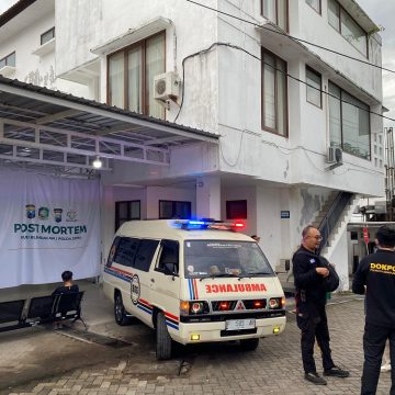 Tim DVI Polda Jatim Kerahkan 31 Personel Untuk Post Mortem Jenazah Korban KMP Tunu Pratama Jaya