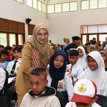 Siswa Siswi Sekolah Rakyat di Banyuwangi Mulai Pengenalan Lingkungan dan Cek Kesehatan