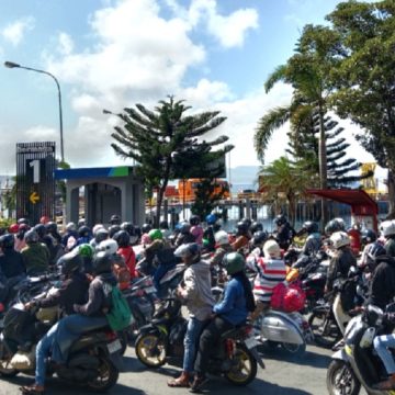 2025-07-16-antrian Antrian Kendaraan Sejauh 5 KM, Imbas Penundaan Pengoperasian 15 Kapal eks-LCT