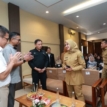 Ratusan Pelaku UMKM dan Pariwisata Banyuwangi Belajar Bikin Konten Promosi Dengan AI 