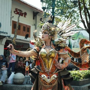 BEC “Ngelukat” Pukau Penonton Jogja Fashion Carnival 2025