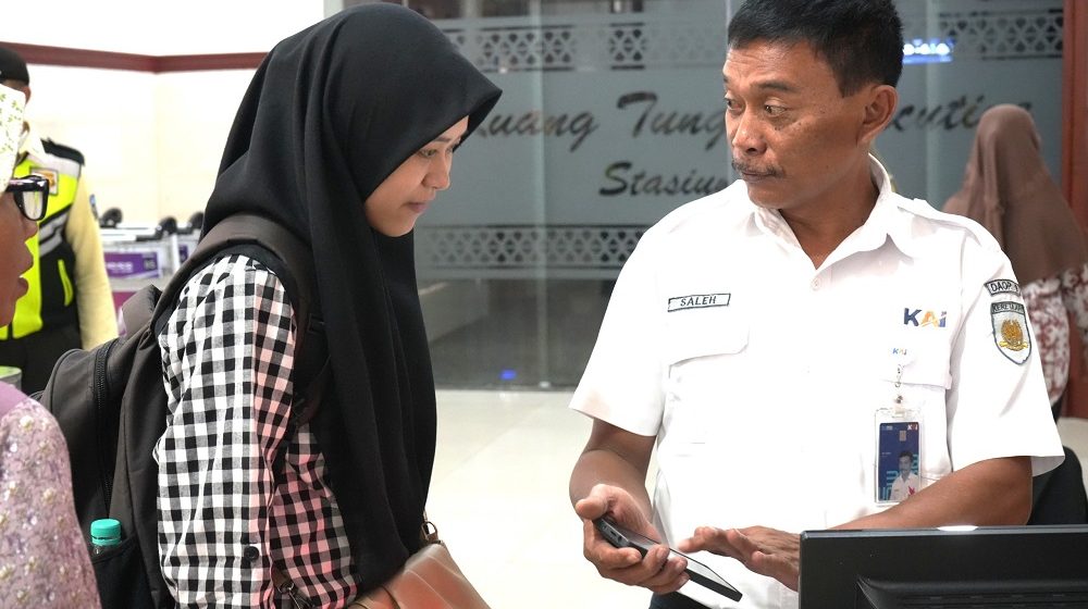 Libur HUT ke-80 RI, Puluhan Ribu Orang Gunakan Transportasi KA di Daop 9 Jember