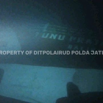 Segera Diangkat, Tim Pengangkat Bangkai KMP Tunu Pratama Lakukan Survei di Selat Bali