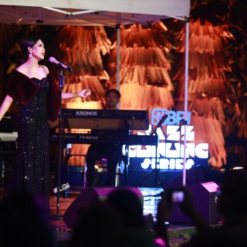 Keren. Lagu Daerah Dibawakan dengan Aransemen Berkelas di Jazz Gunung Ijen Banyuwangi