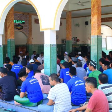 2025-09-01-lapas Petugas dan Warga Binaan Lapas Banyuwangi Gelar Doa Bersama untuk Keselamatan Negeri