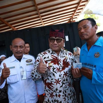 Jemput Bola ke Kampung Nelayan, Pemkab Banyuwangi Fasilitasi e-Pas Kapal Kecil Gratis