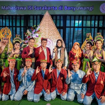 Gelar Inagurasi Mahasiswa baru, ISI Surakarta Resmi Buka Perkuliahan di Banyuwangi