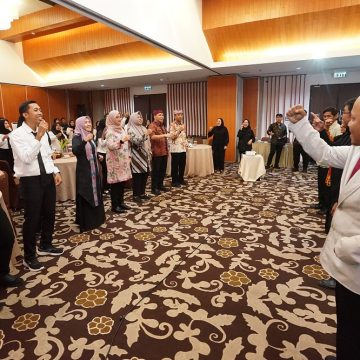 Tingkatkan Layanan Publik Inklusif, Pegawai Pemkab Banyuwangi Dilatih Bahasa Isyarat 