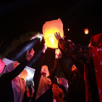 Pelepasan 1.000 Lampion Meriahkan Penutupan Kaliploso Hartimoon Carnival 2025 di Banyuwangi