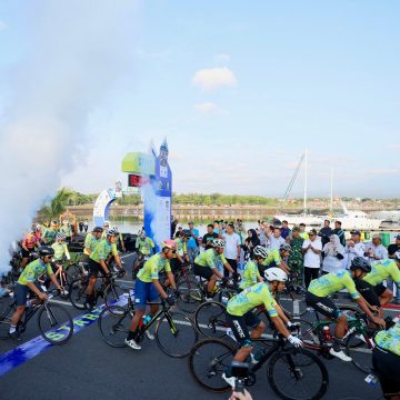 Ratusan Pesepeda Susuri 86,9 Kilometer Keindahan Alam di Banyuwangi Bluefire Ijen KOM