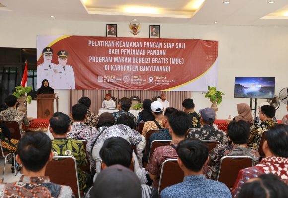 Jaga Kualitas, Banyuwangi Berikan Pelatihan Keamanan Pangan Bagi Pengelola MBG