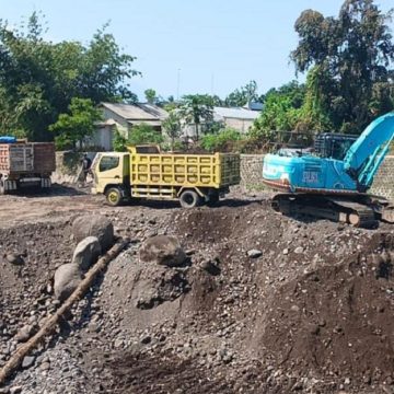 Antisipasi Banjir, Pemkab Banyuwangi Normalisasi Dam Garit Alas Malang