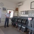 Ini Tugas PPKA Berpet merah, Pastikan Jalur Aman untuk Keberangkatan KA