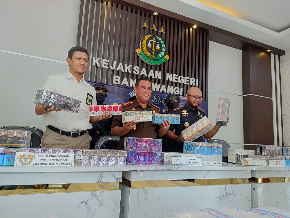 2025-10-22-beacukai Residivis Peredaran Rokok Ilegal Kembali Diamankan Bea Cukai Banyuwangi