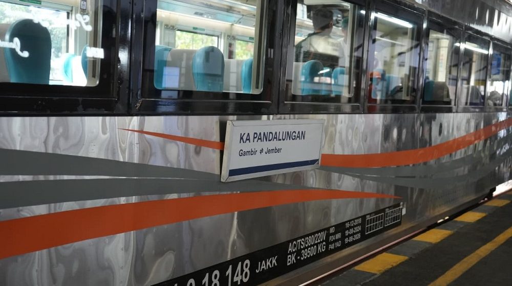 2025-10-22-kai KAI Daop 9 Jember Pastikan Operasional Aman Usai Gangguan Jalur Akibat Luapan Air di Gubuk–Tegowanu