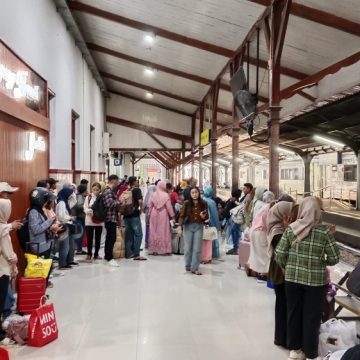 KAI Daop 9 Jember Buka Penjualan Tiket Nataru 2025/2026 Secara Bertahap, Pemesanan Dimulai H-45