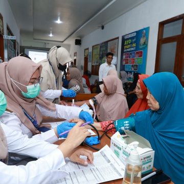 Tingkatkan Pencegahan, Banyuwangi Jemput Bola dan Skrining TBC Serentak di 25 Puskesmas