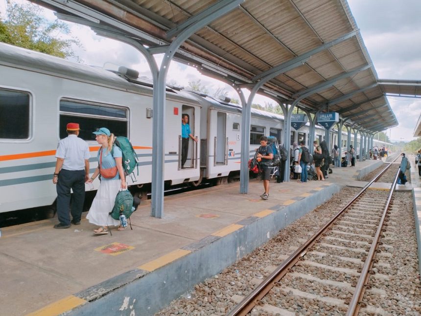 Siap Hadapi Masa Angkutan Nataru, KAI Daop 9 Jember Pastikan Saluran Komunikasi Pelanggan Lebih Responsif di Nomor Baru