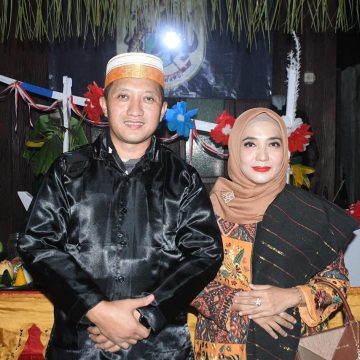 Resmi. Danlanal Banyuwangi Jadi Keluarga Kehormatan Adat Bugis Mandar