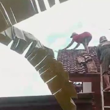 Dilanda Angin Kencang, Puluhan Rumah Warga di Banyuwangi Rusak