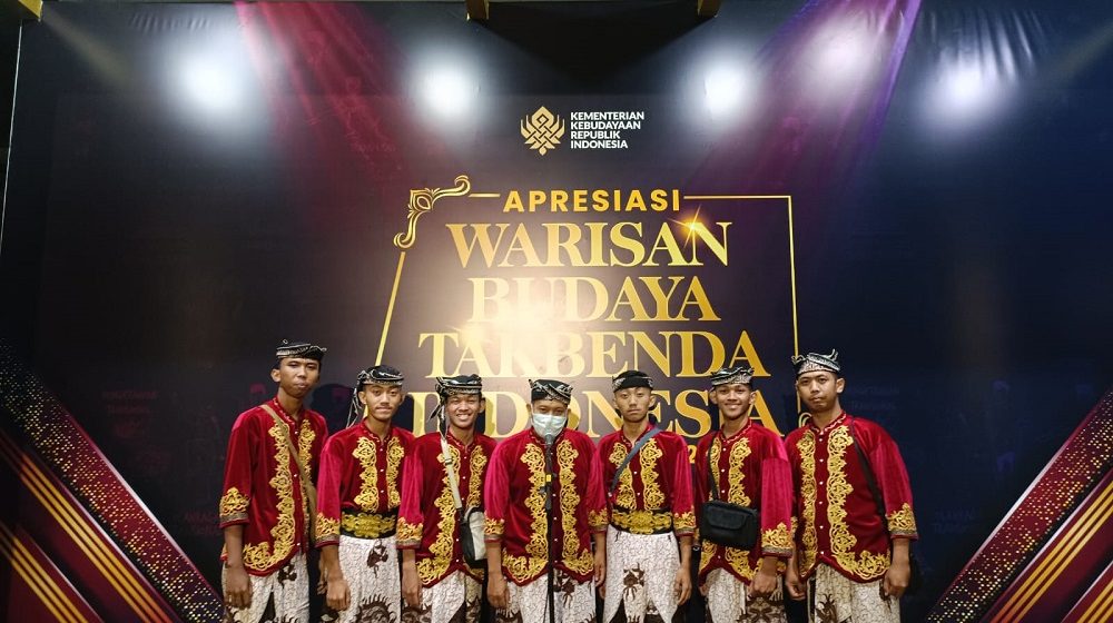 Angklung Banyuwangi Resmi Sandang Gelar Warisan Budaya Takbenda Indonesia 2025