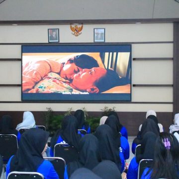 Nobar Inspiratif di Hari Ibu, Sarana Rekreasi Sekaligus Renungan Perbaikan Diri Warga Binaan Lapas Banyuwangi