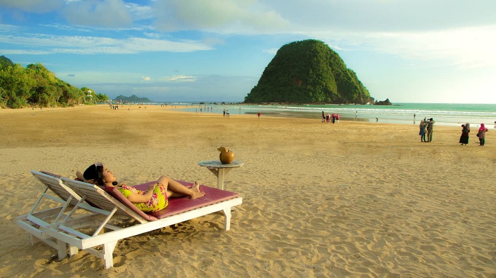 2025-12-24-destinasi Pastikan Kesiapan Destinasi Wisata Selama Libur Nataru, Pemkab Banyuwangi Terbitkan SE Keamanan