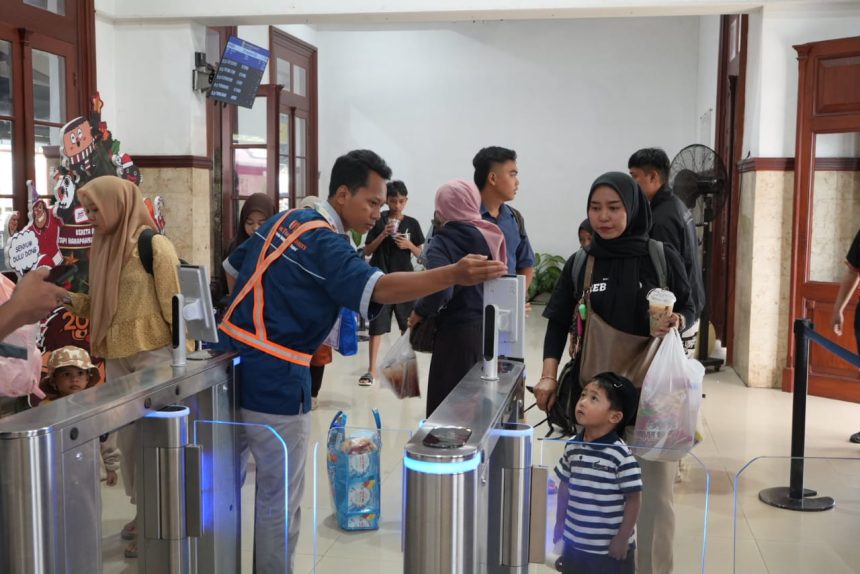Hingga 28 Desember, KAI Daop 9 Jember Telah Layani 252 Ribu Lebih Penumpang pada Masa Angkutan Nataru 2025/2026