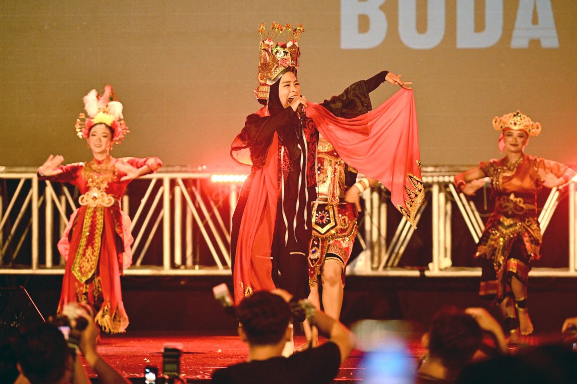 Konser Kemanusiaan Harjaba, Seniman Banyuwangi Tampilkan Drama Musikal Kolaborasi dengan Kotak Band