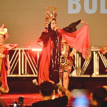 Konser Kemanusiaan Harjaba, Seniman Banyuwangi Tampilkan Drama Musikal Kolaborasi dengan Kotak Band