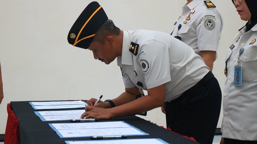 Teken Perjanjian Kinerja 2026, Lapas Banyuwangi Fokus Utama Perbaikan Kinerja dan Percepatan Layanan