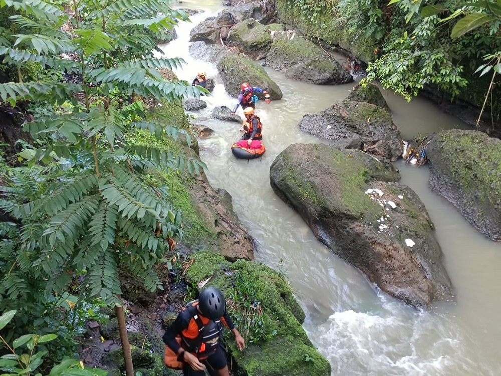 2026-01-09-sar Operasi SAR Hari Ke-2 Korban Hanyut di Sungai Gumirih Masih Nihil
