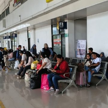 Liburan Isra Miraj, Puluhan Ribu Penumpang Padati Seluruh Stasiun Kereta Api di Banyuwangi