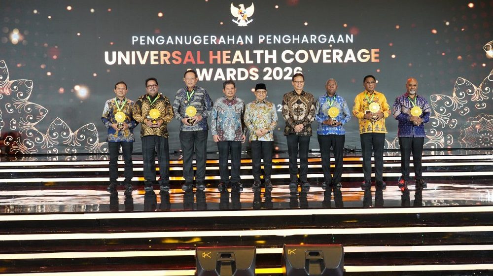 BPJS Kesehatan Beri Penghargaan Ratusan Kepala Daerah di ajang UHC Awards 2026