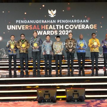 BPJS Kesehatan Beri Penghargaan Ratusan Kepala Daerah di ajang UHC Awards 2026