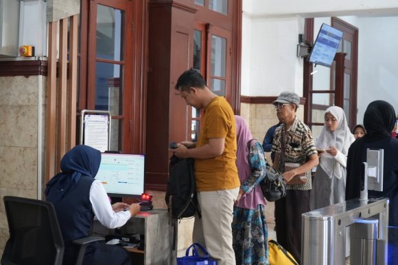 Sambut Momen Lebaran 2026, KAI Daop 9 Jember Imbau Rencanakan Perjalanan Lebih Awal