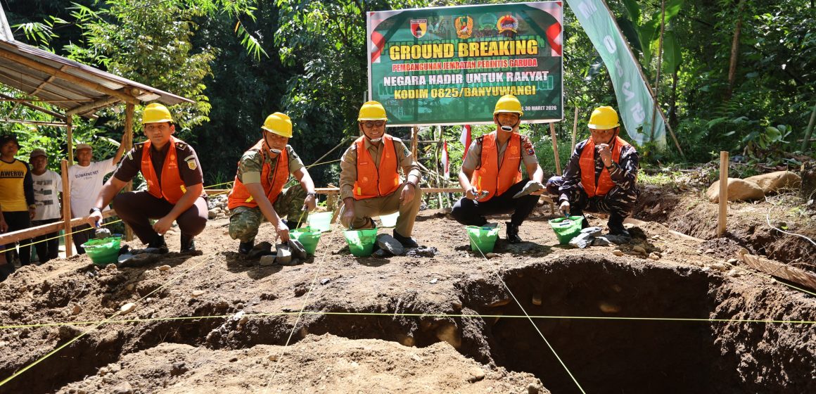 Jadi Akses Dua Dusun, Pembangunan Jembatan Gantung di Songgon Dikebut