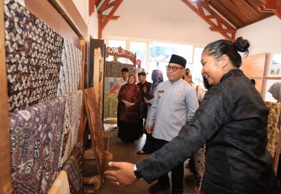 Berburu Batik Lokal, Pusat Batik Banyuwangi Hadir di Tengah Kota
