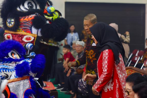 Hadiri HUT Klenteng Hoo Tong Bio Banyuwangi, Bupati Ipuk: Momentum Perkuat Harmoni